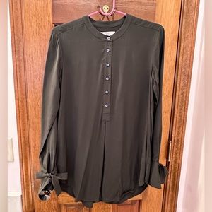 LOFT DARK GREENE LONG SLEEVE TUNIC - Size XSmall.